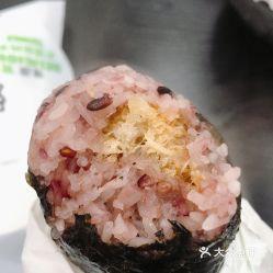 米棒饭团视频,创意美食制作教程